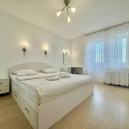 Apartpoltava Стильні Білосніжні Апартаменти, 2-Окремі Кімнати , Документи Для Відрядження , Банківський Чек Exteriér fotografie