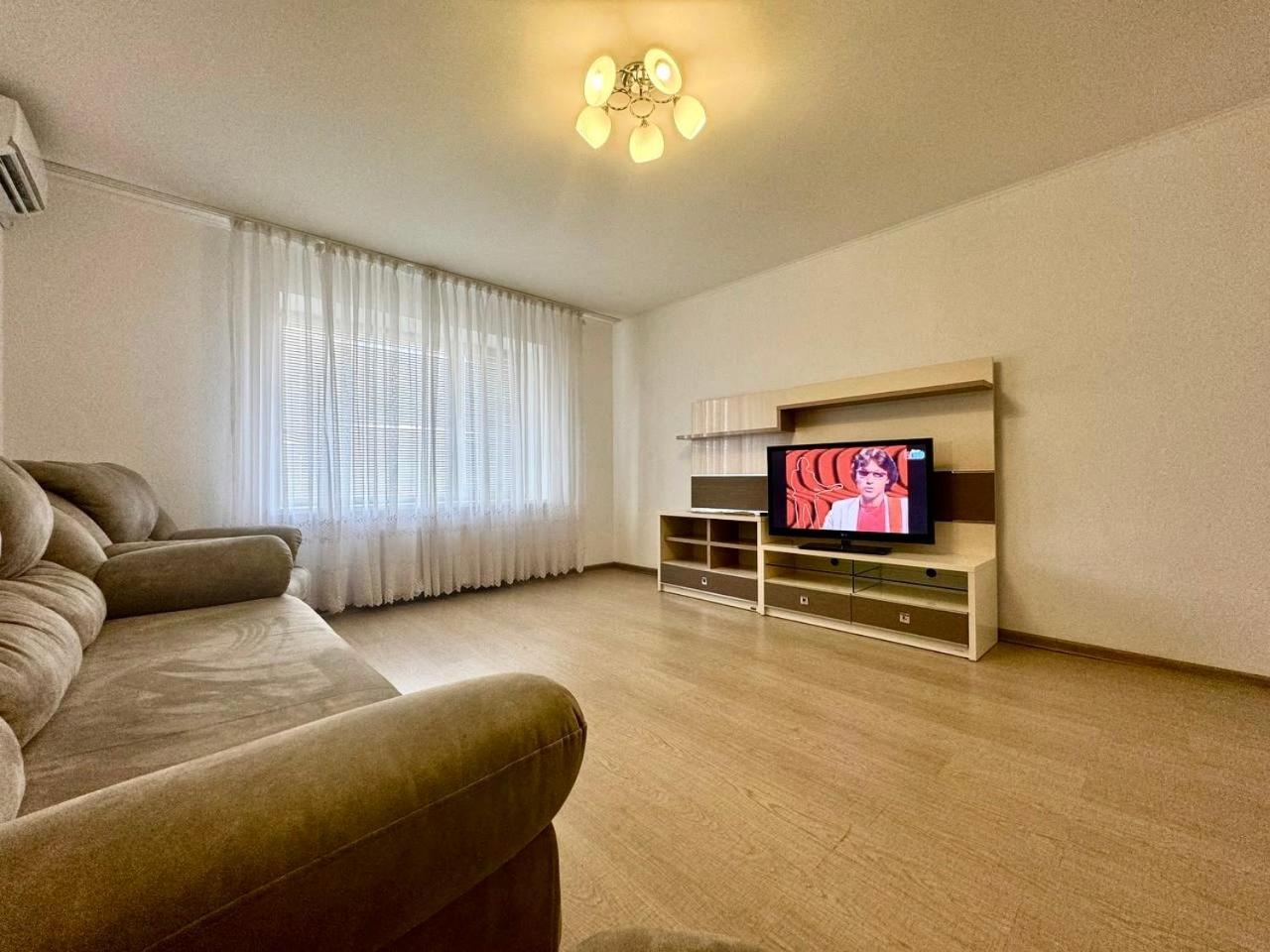 Apartpoltava Стильні Білосніжні Апартаменти, 2-Окремі Кімнати , Документи Для Відрядження , Банківський Чек Exteriér fotografie